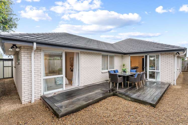 22 Waituarua Drive Takanini_25