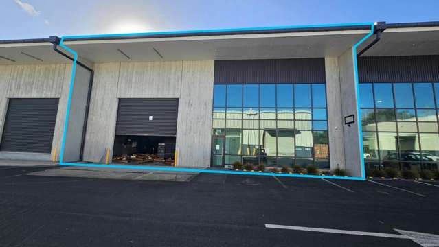Unit G | 130 Hugo Johnston Drive Penrose_2