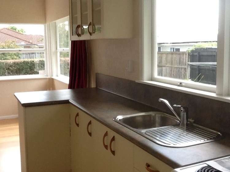 5a Clark Road Pahurehure_4