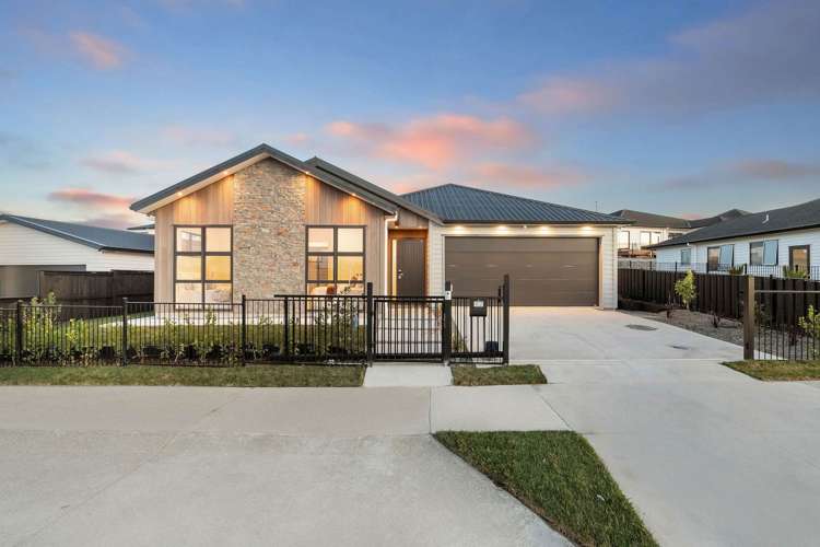 52 Tipu Crescent Wainui_6