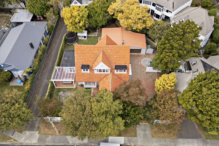 34 Penrose Street Woburn_17