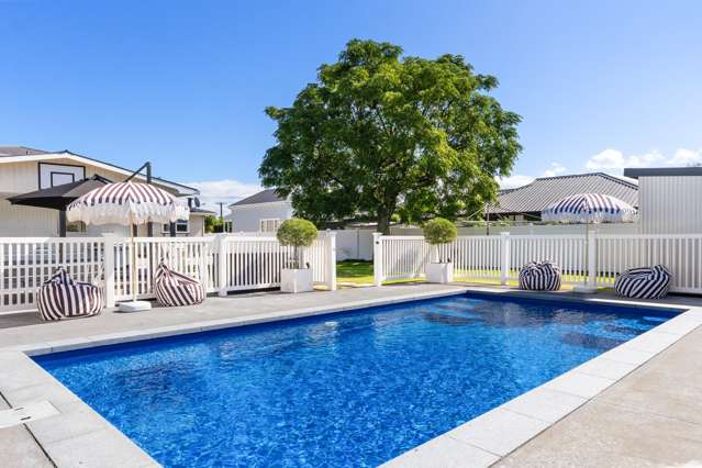 Hampton Meets Whataupoko