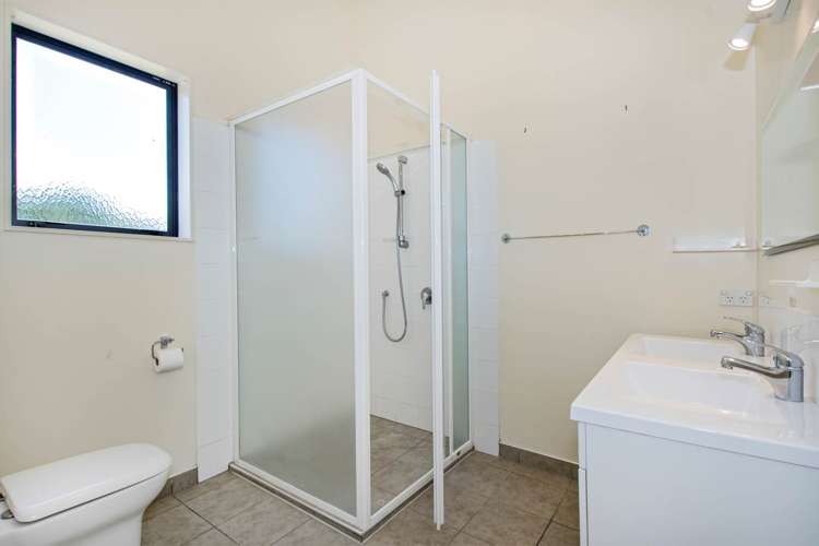 5C Whangarei Heads Road Onerahi_8