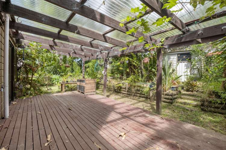 37 Glendale Road Glen Eden_11