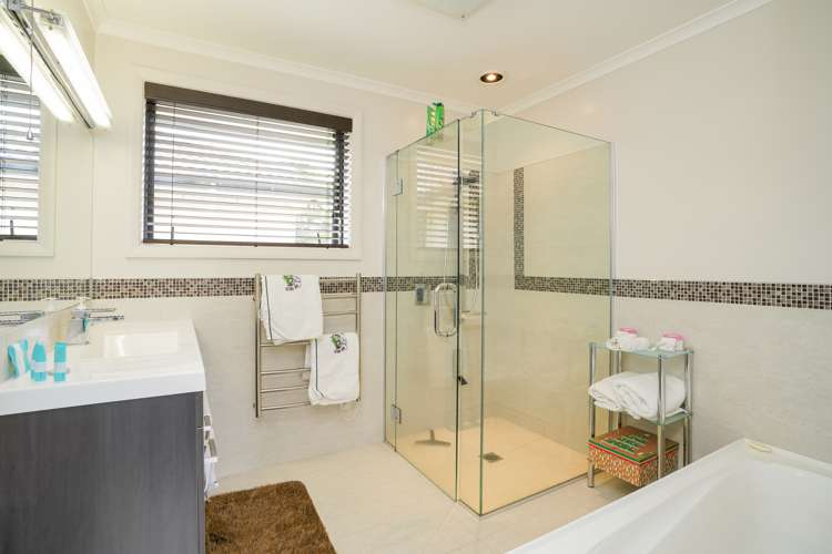 170 Oreti Road Otatara_19