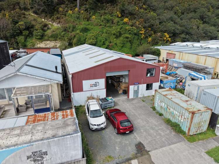 122 Gracefield Road Gracefield_13