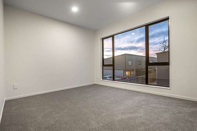 2/36 Edmonton Road Henderson_9