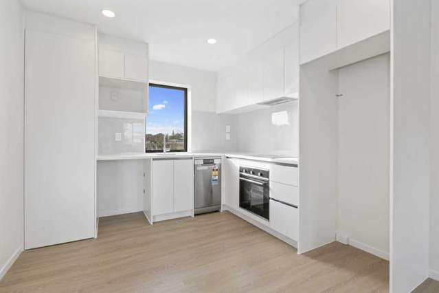 6/2 Blanc Road Silverdale_4