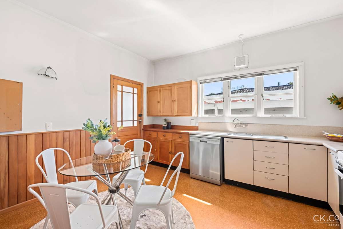 13 Mahoe Street_3