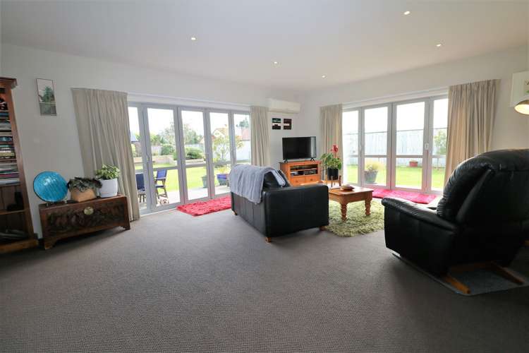 23 Carrington Drive Carterton_6