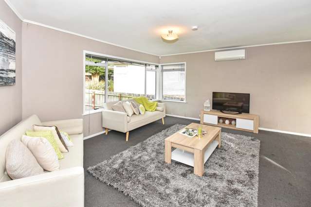 3 Hobart Crescent Wattle Downs_2