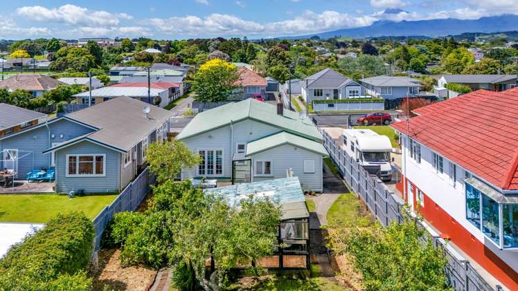 20 Walsh Road Westown_29