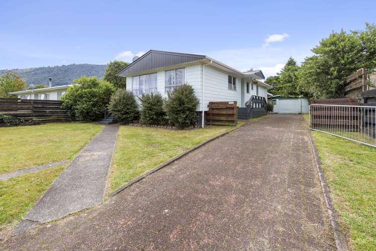 69 Homedale Street Pukehangi_11