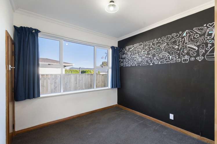 18 Leeds Street Milson_8