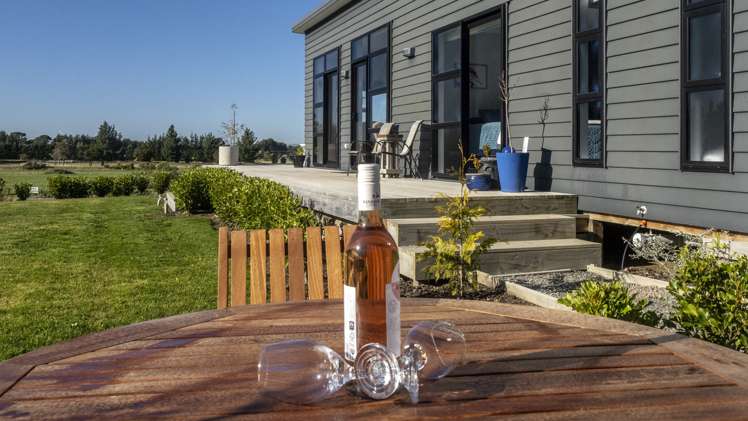 695f Chester Road Carterton_1