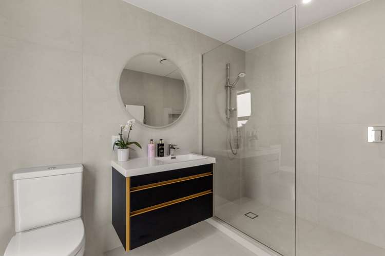 23a Saint Vincent Avenue Remuera_14