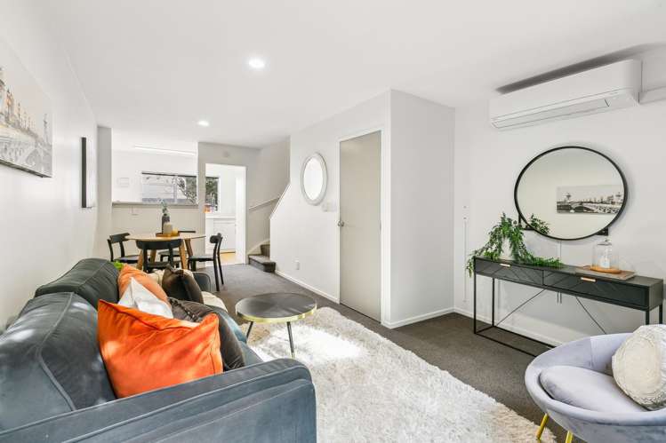 19/20 Thompson Street_5