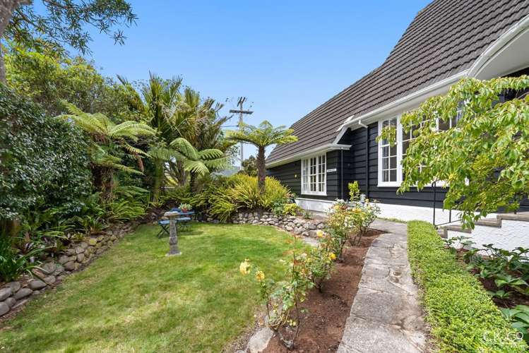 14 Willoughby Street Woburn_21