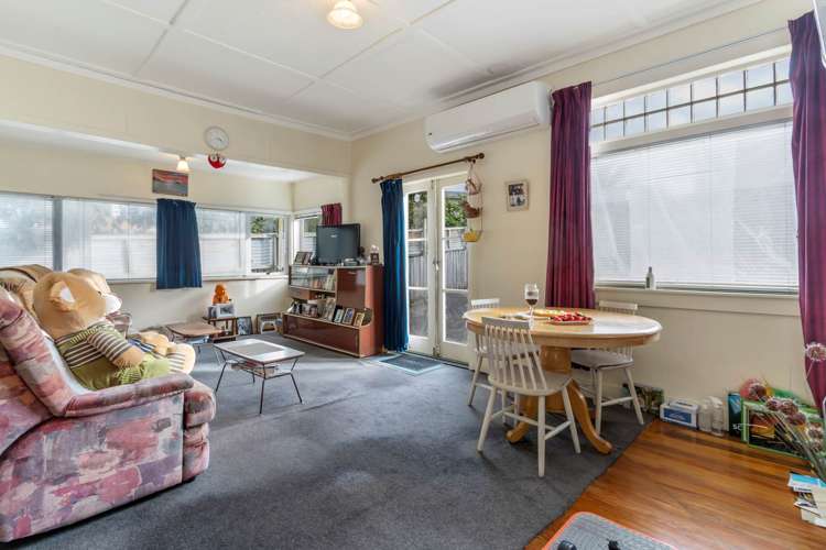 1/23 Longburn Road Henderson_8