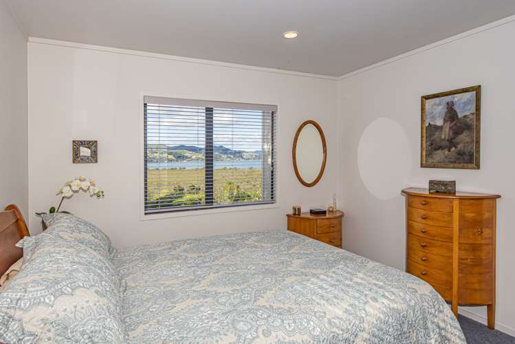 26 Beach Road Onerahi_15