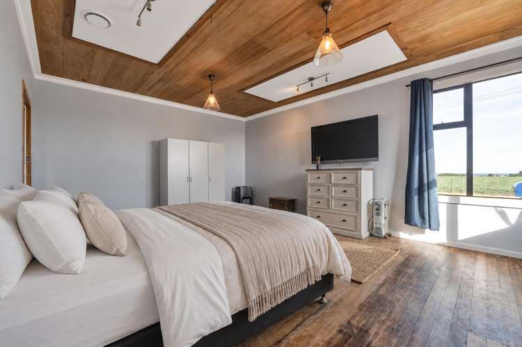 3286 South Road Pihama_13