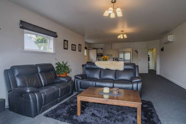 16 Grasmere Street Waimataitai_1
