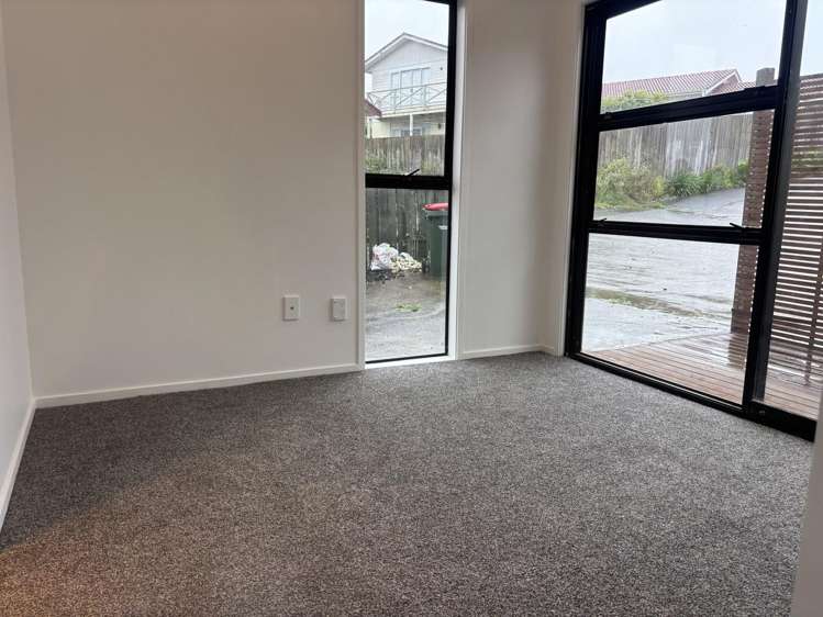 74 Priestley Drive Bucklands Beach_7