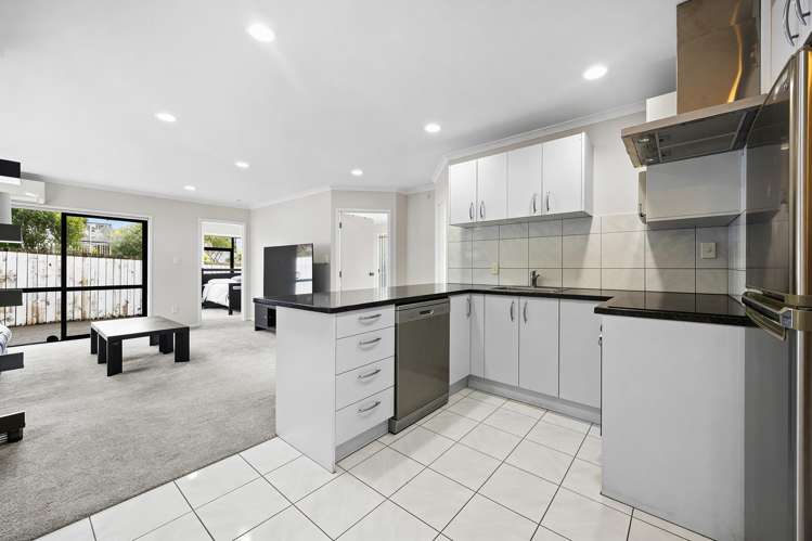 28A Barrack Road Mount Wellington_18