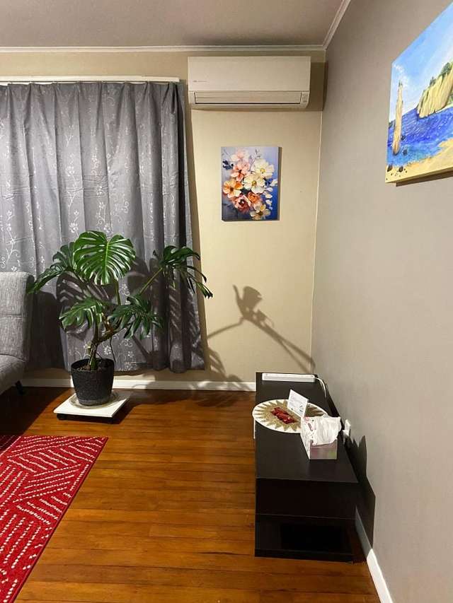 24 Palmer Crescent Silverstream_3