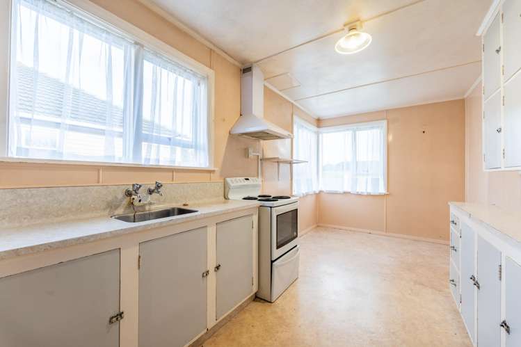 9 Andrew Street Marchwiel_6