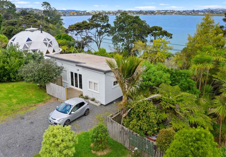 The Cottage/49a Chatham Avenue_0