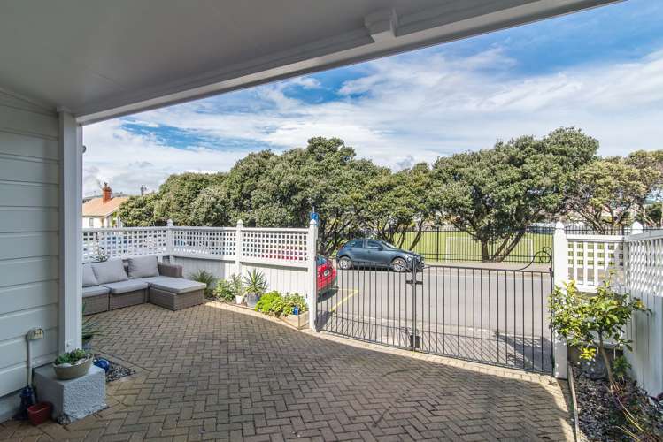 3/33 Hobson Street Thorndon_15