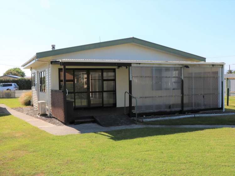 12 Thomas Place Foxton Beach_1