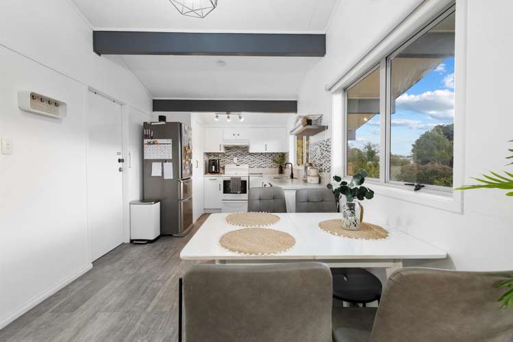 17 Rewarewa Street Owhata_7