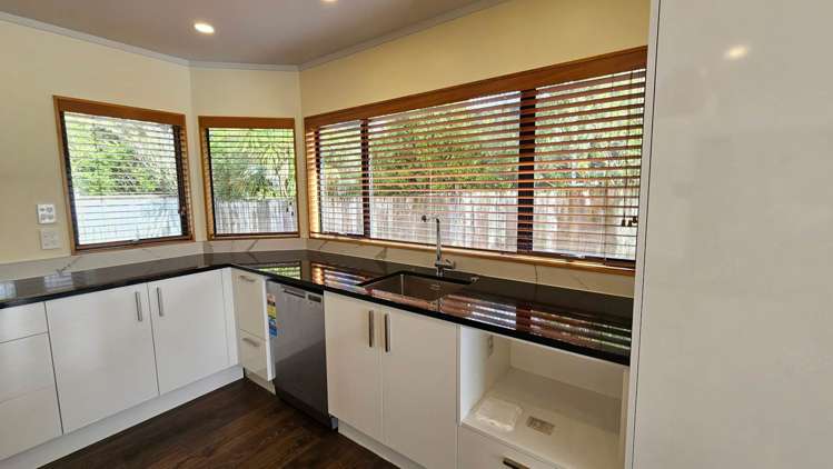 2/20 Coroglen Avenue Birkenhead_18