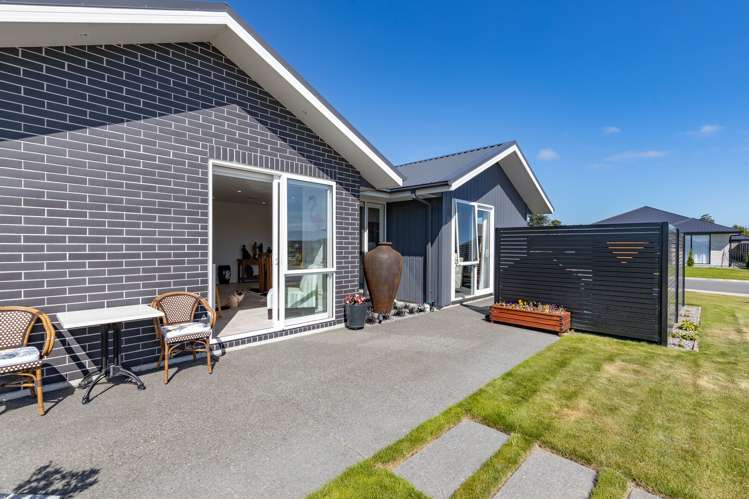 1 Tara Crescent Woodend_21