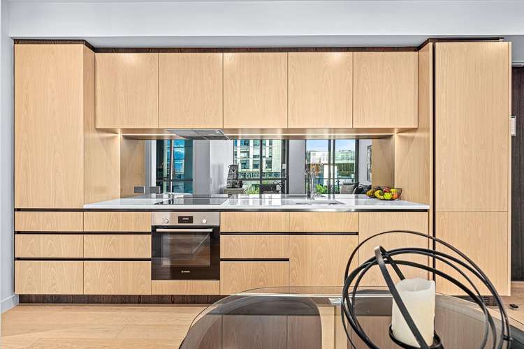 303/70 Daldy Street Auckland Central_10