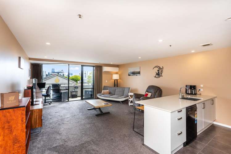 5B/22-28 Beresford Sqaure Auckland Central_4