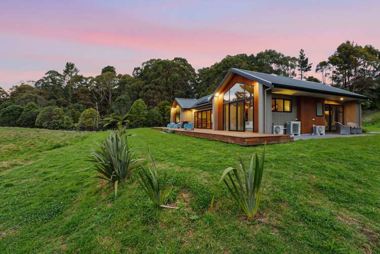 296A Surrey Hill Road Oakura_26