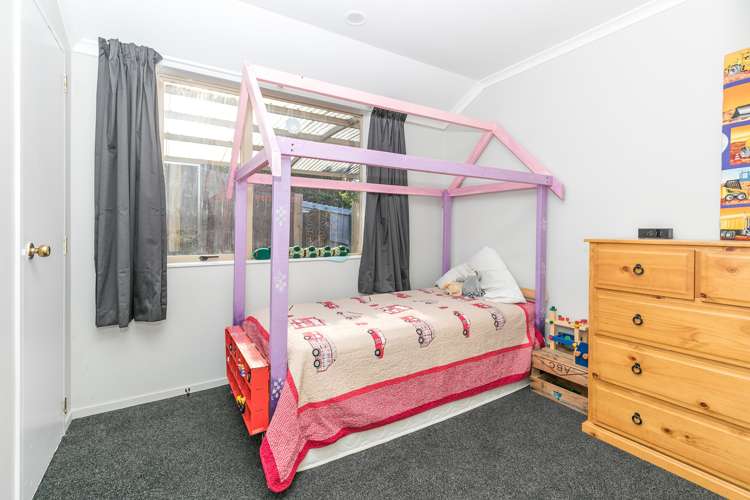 33 Antrim Place Nawton_17