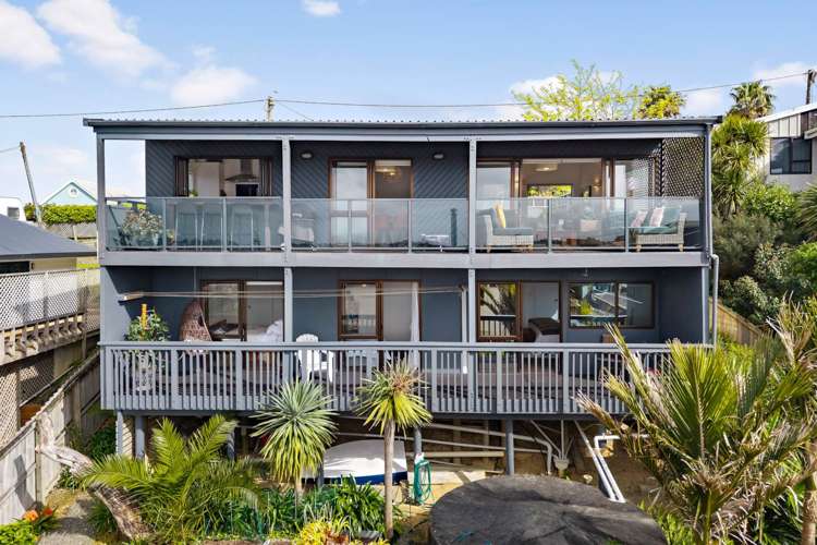 53 Ardern Avenue Stanmore Bay_13