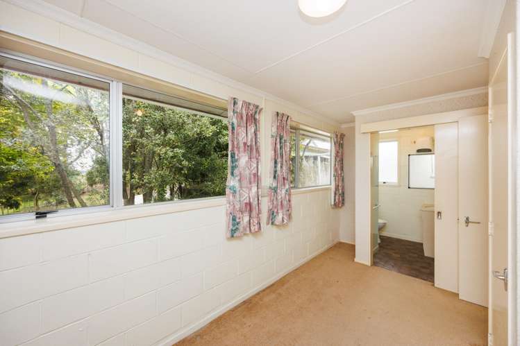 815 Reid Line East Bunnythorpe_46