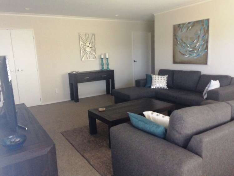 38/1 Piriti Drive Te Atatu Peninsula_4