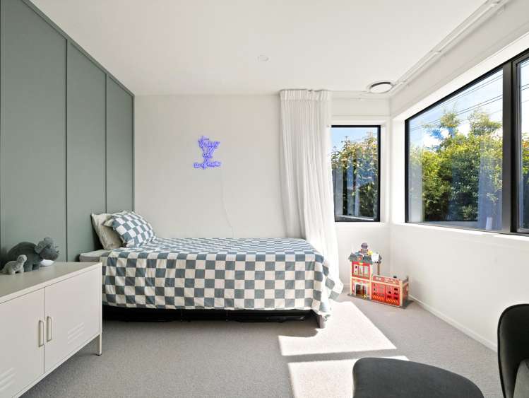 36 Thames Street Mosgiel_16