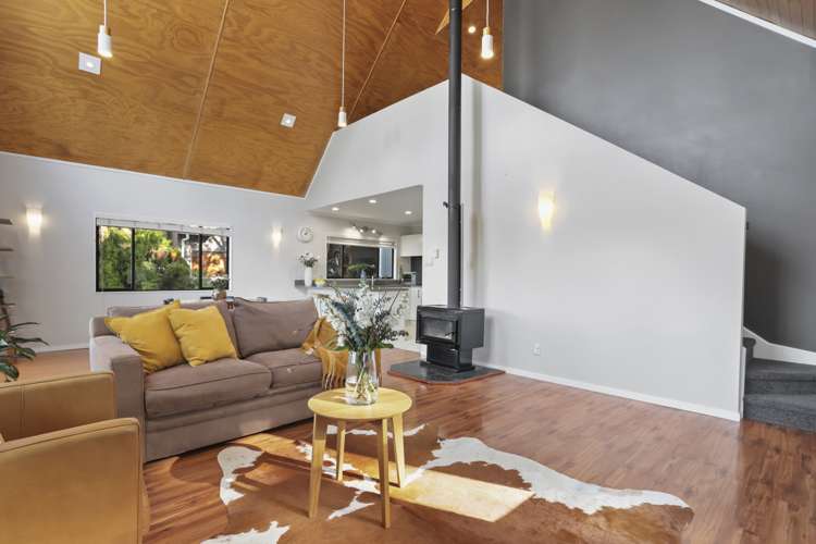 428 Huia Road Laingholm_9