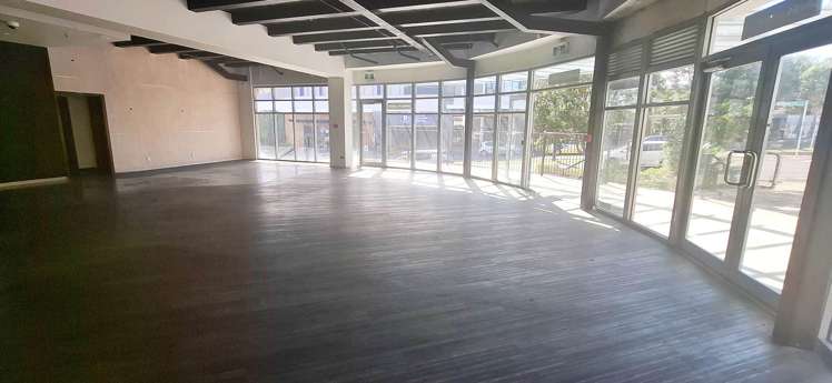 Unit 4F/20 Central boulevard Silverdale_3