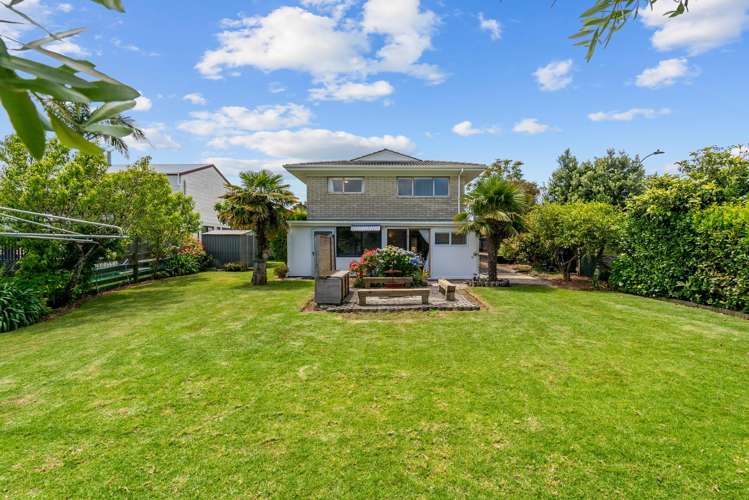 76 Racecourse Road Waiuku_16