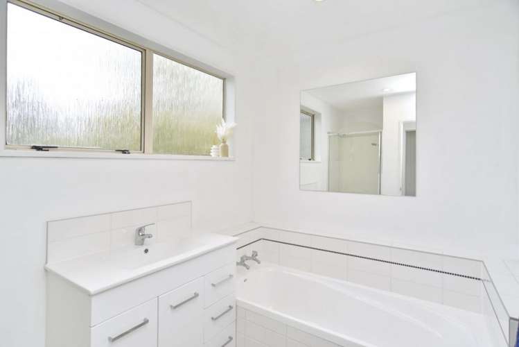 9 Tangmere Place Burwood_33