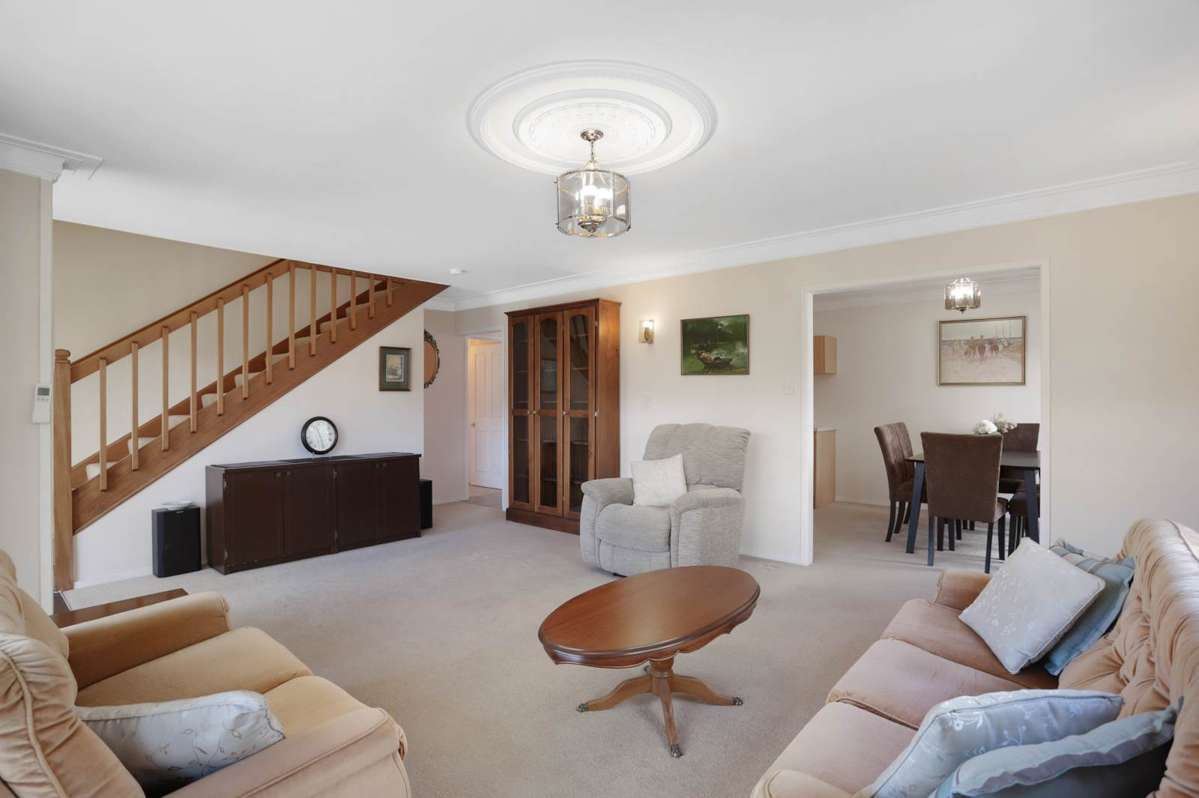 1/63 Manhattan Heights_1