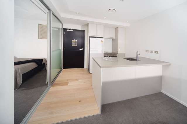 1906/8 Airedale Street City Centre_1